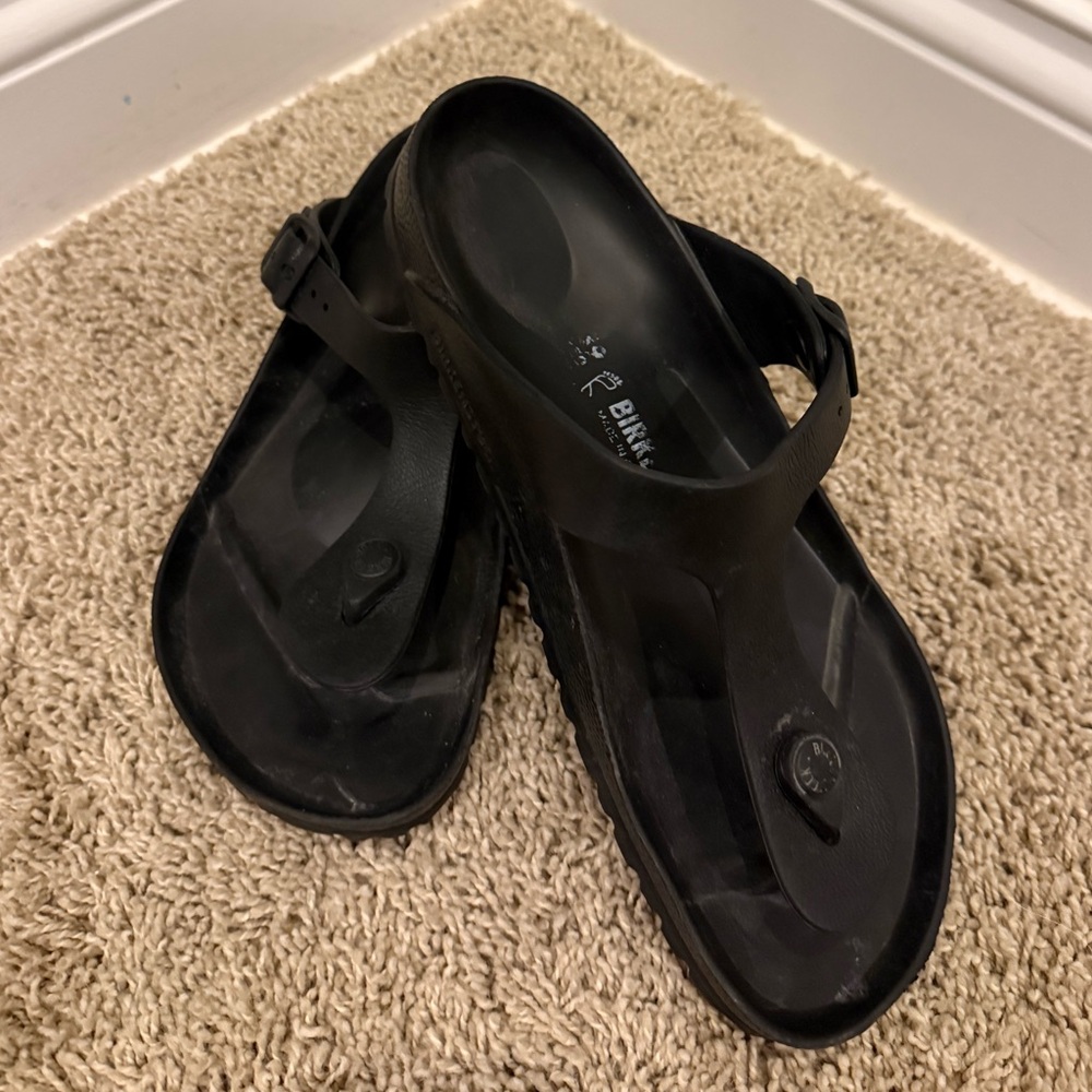 Birkenstock Women's Black Gizeh Essentials Sandals